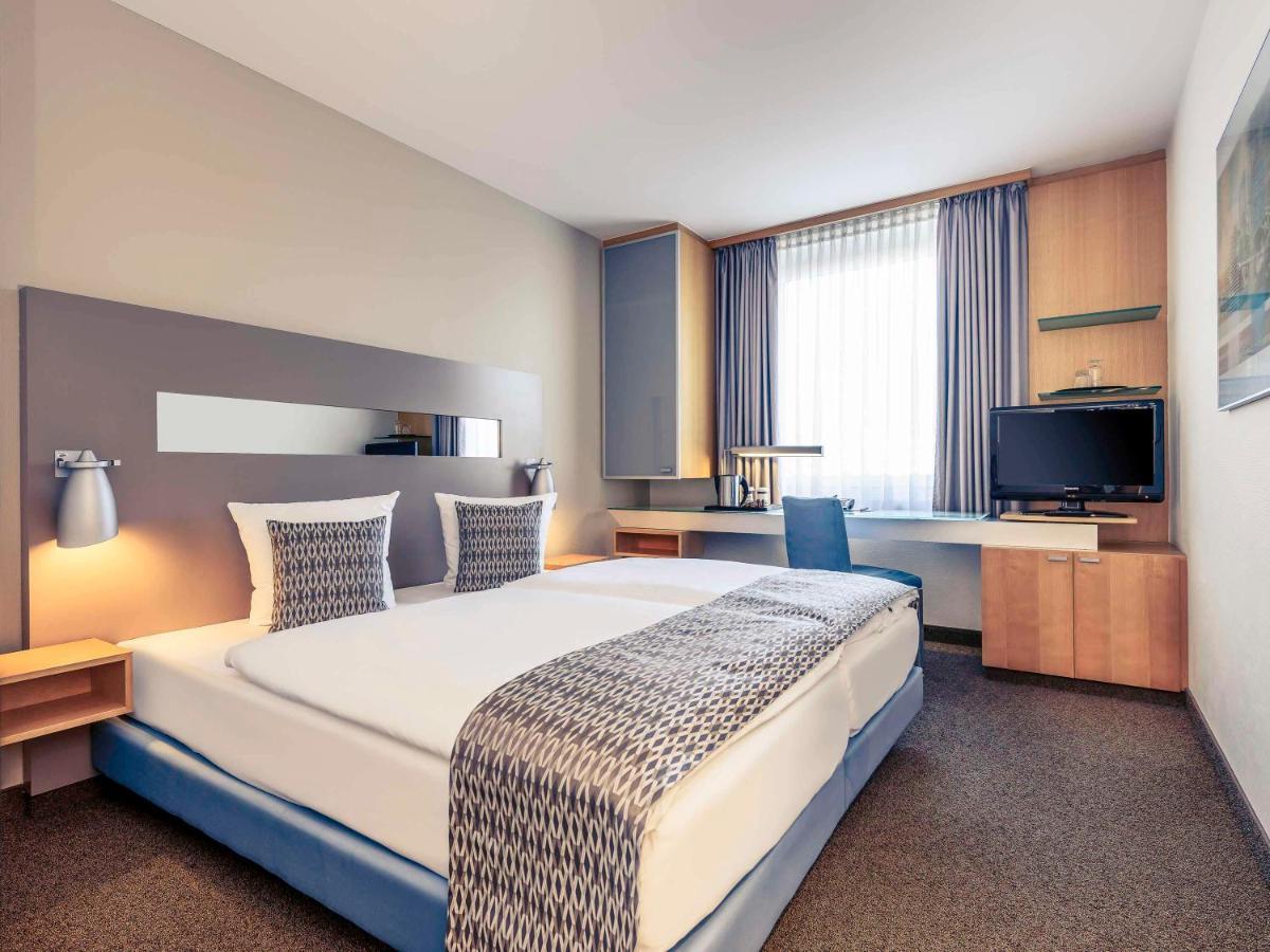 Отель Mercure Nord 4*