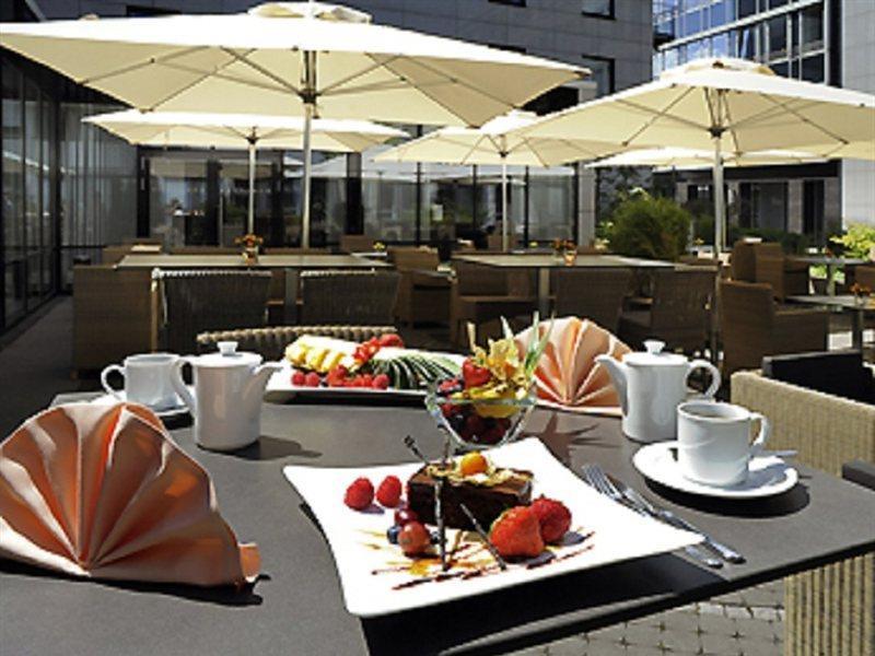 Отель Mercure Nord 4*