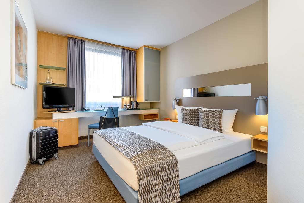 Отель Mercure Nord