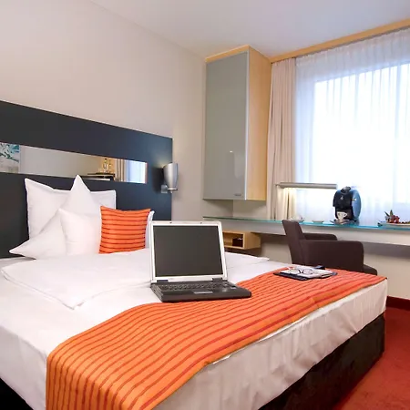 Mercure Hotel Duesseldorf City Nord Exterior photo